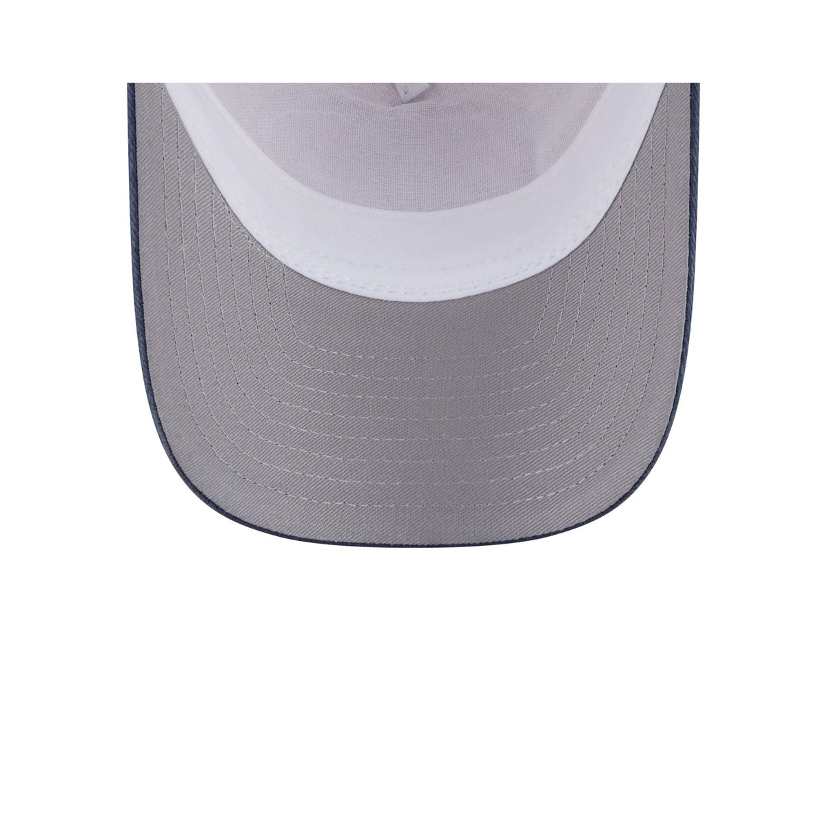 Chicago White Sox Frayed 9FORTY M-Crown A-Frame Trucker Hat