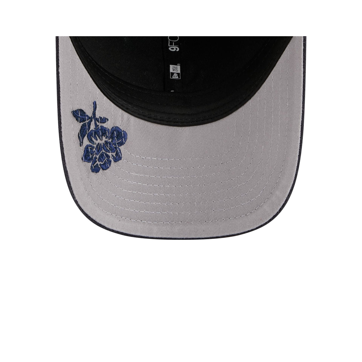 New York Yankees Floral Mesh Women's 9FORTY M-Crown Trucker Hat