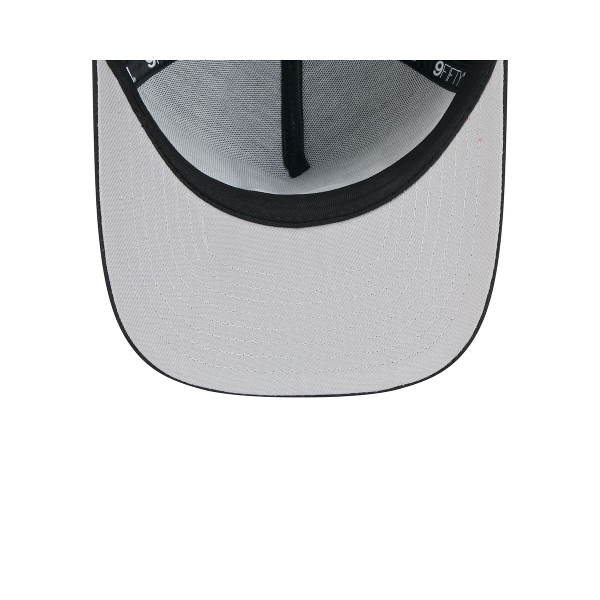 New York Knicks Gold Laurel Black 9FIFTY A-Frame Snapback Hat