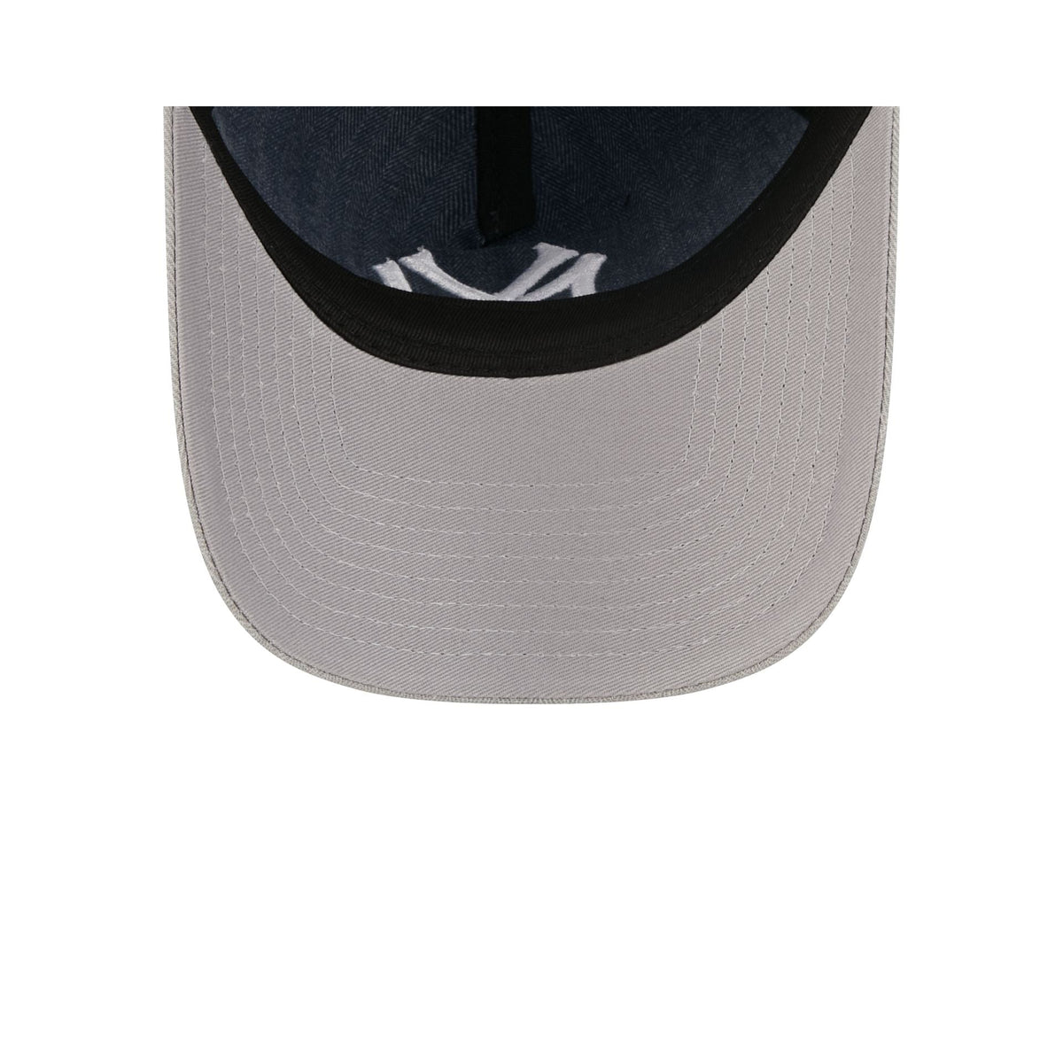 New York Yankees Herringbone Team Colors 9FORTY A-Frame Adjustable Hat