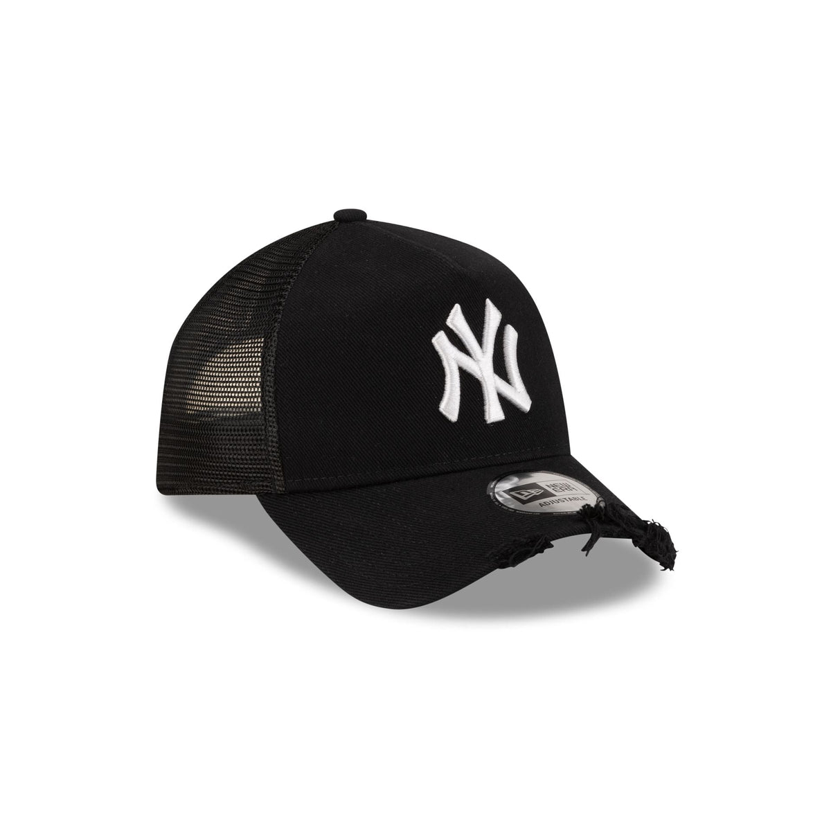 New York Yankees Distressed Twill 9FORTY A-Frame Trucker Hat