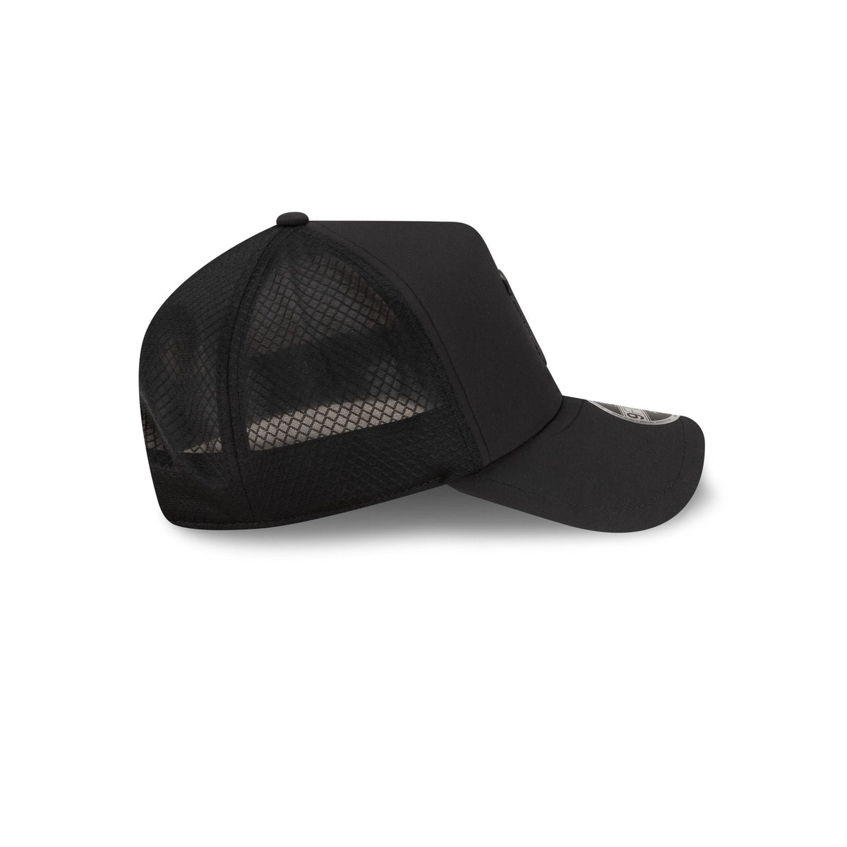 Pittsburgh Pirates 2026 Batting Practice Black 9FORTY APEX Trucker Hat