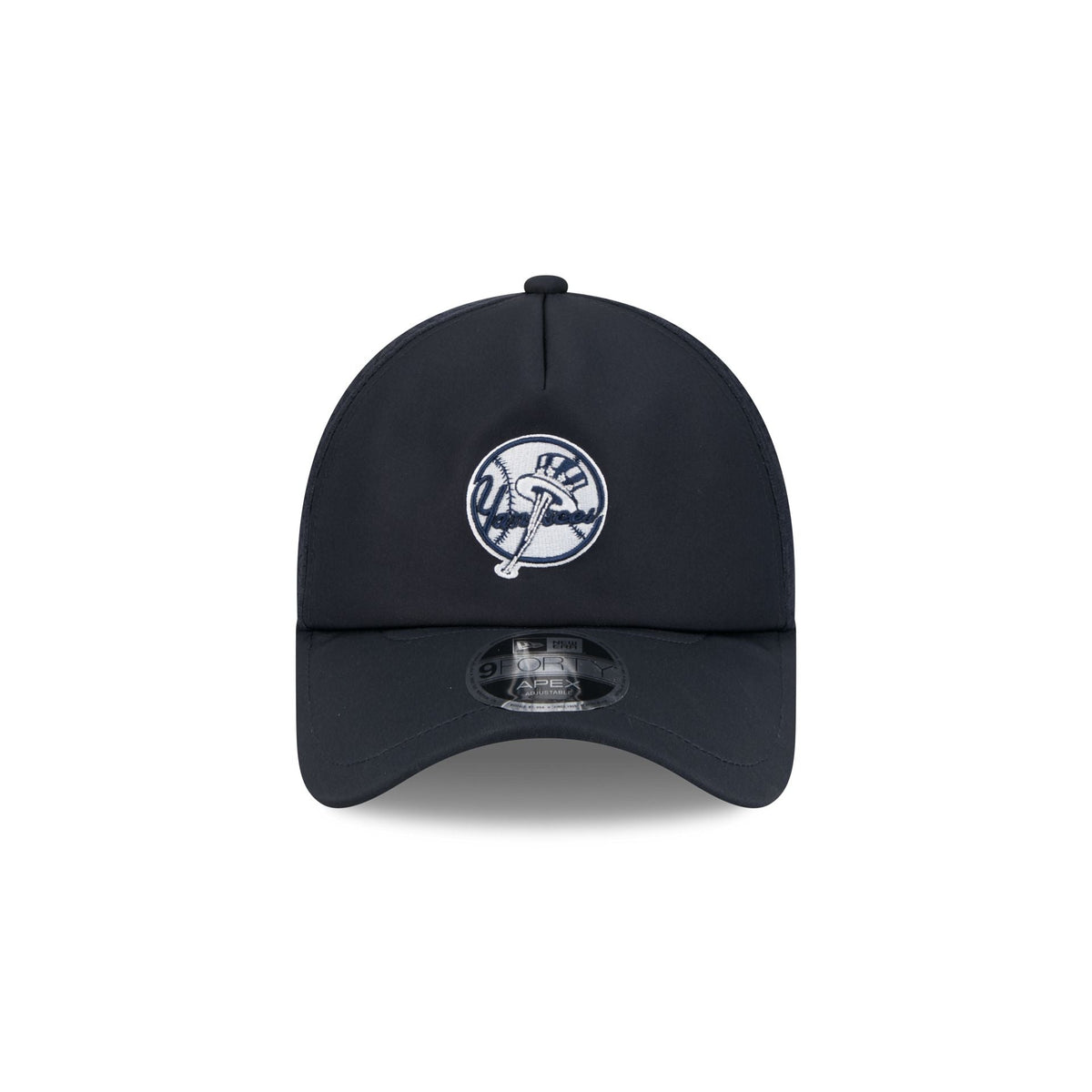 New York Yankees 2026 Batting Practice Alt Circle 9FORTY APEX Trucker Hat