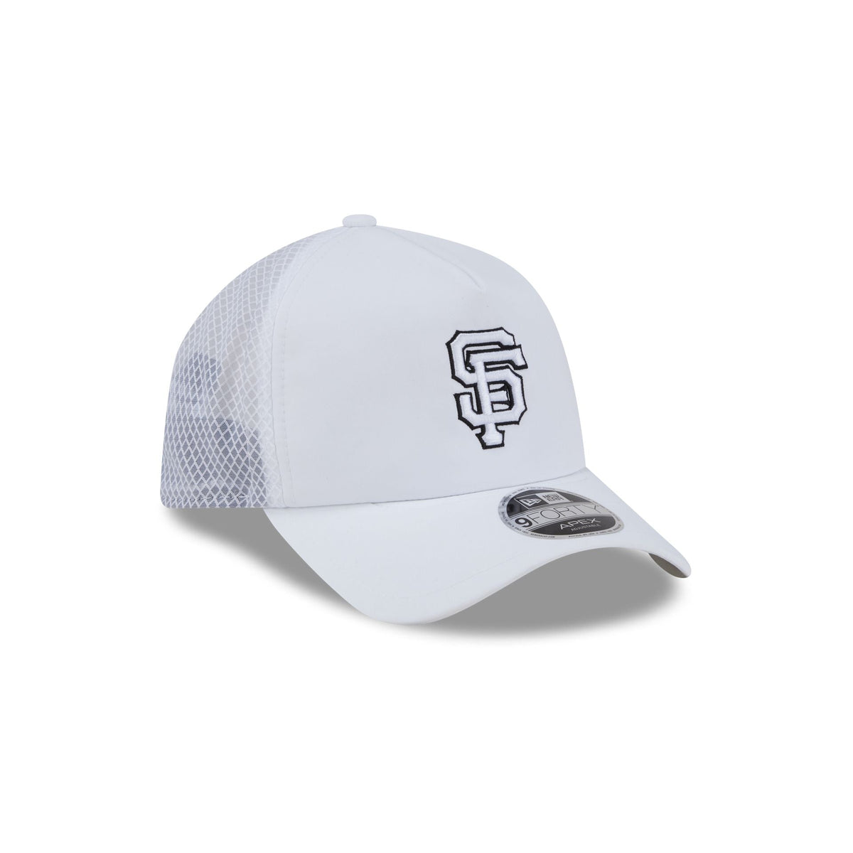 San Francisco Giants 2026 Batting Practice White 9FORTY APEX Trucker Hat