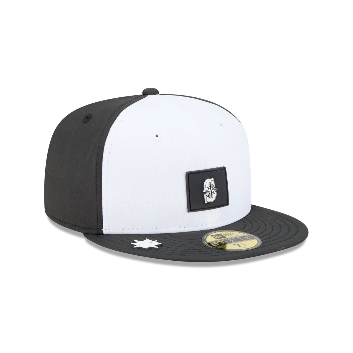 Seattle Mariners 2026 Clubhouse Black & White 59FIFTY Fitted Hat