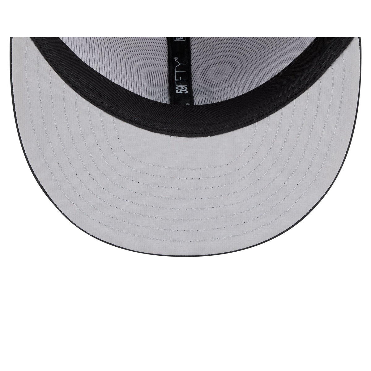Pittsburgh Pirates 2026 Clubhouse Black & White 59FIFTY Fitted Hat