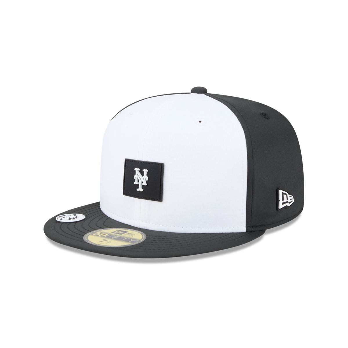 New York Mets 2026 Clubhouse Black & White 59FIFTY Fitted Hat
