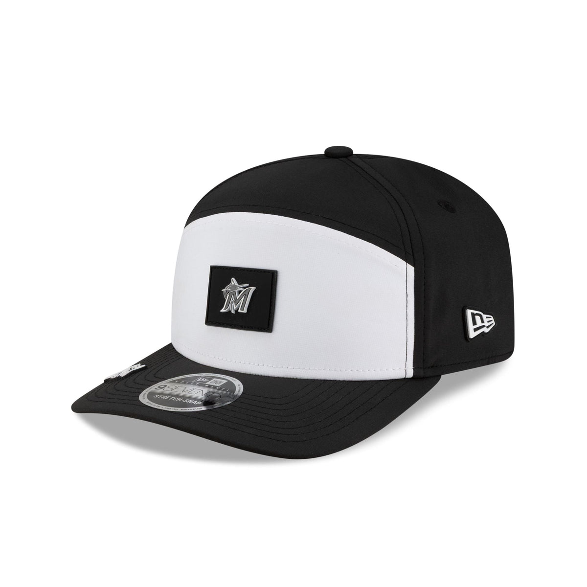 Miami Marlins 2026 Clubhouse Black & White Split Panel 9SEVENTY Stretch-Snap Hat