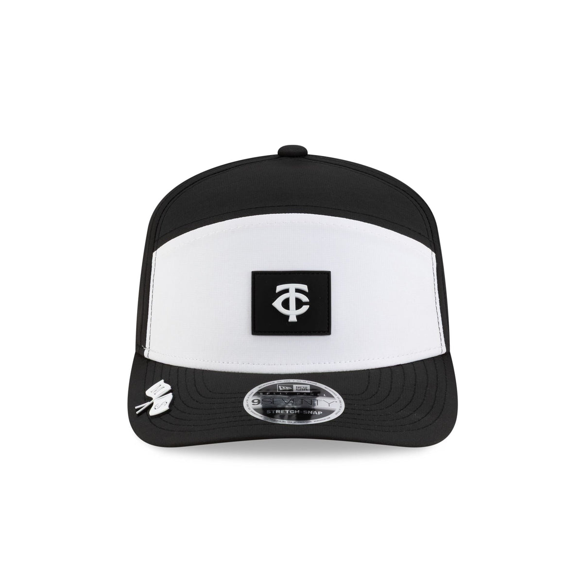 Minnesota Twins 2026 Clubhouse Black & White Split Panel 9SEVENTY Stretch-Snap Hat