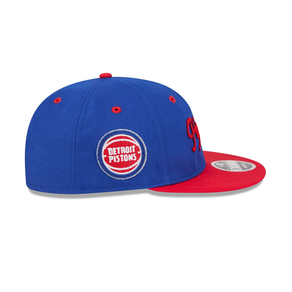 Detroit Pistons Chainstitch Script Retro Crown 9FIFTY Snapback Hat