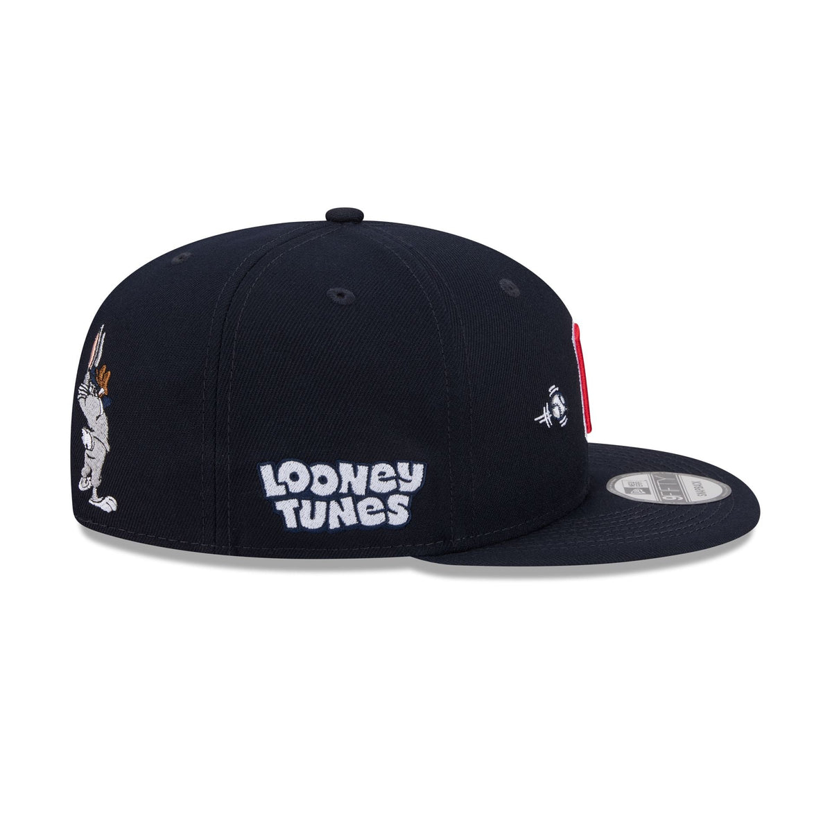 Cleveland Guardians Bugs Bunny Swing 9FIFTY Snapback Hat