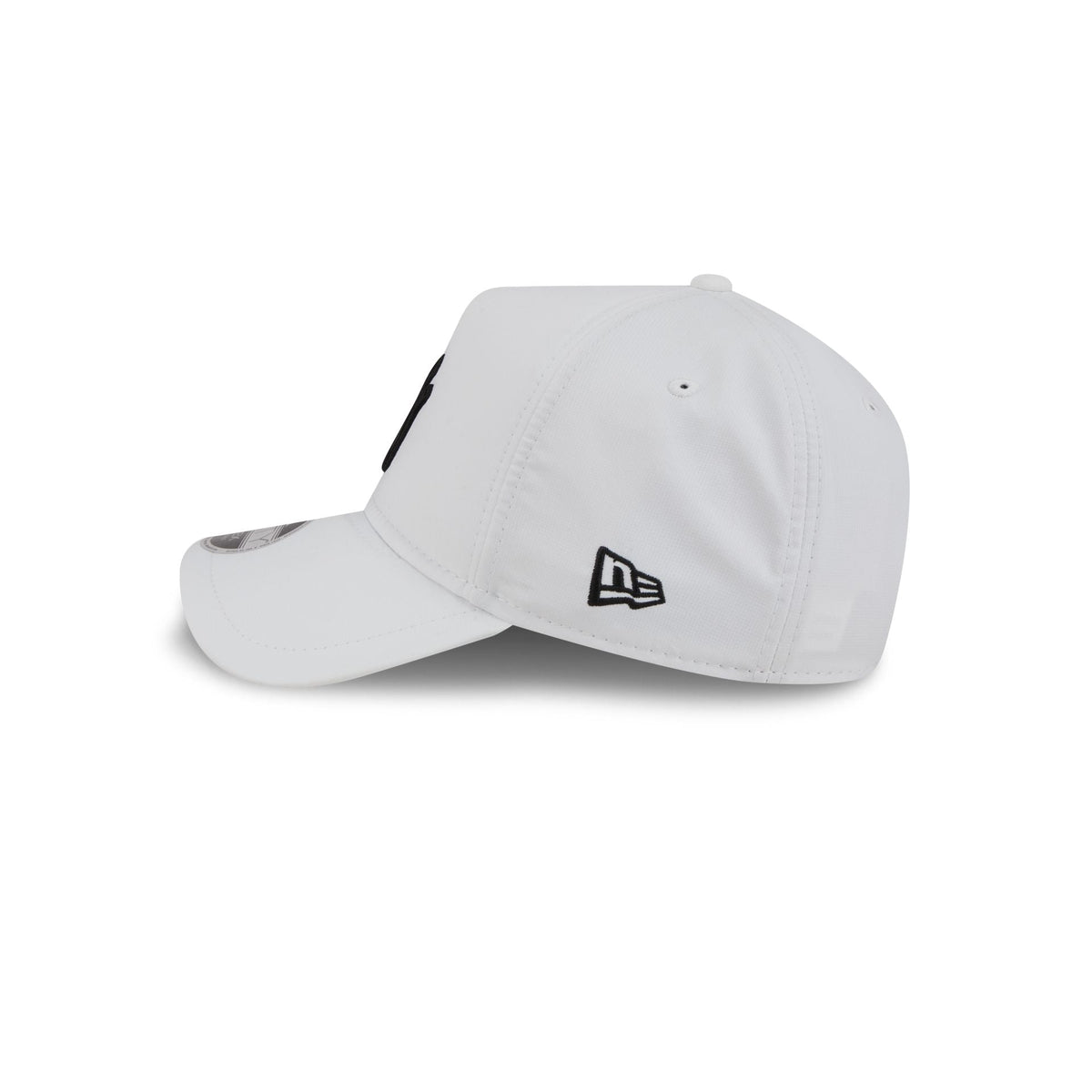 New York Yankees White 9FORTY APEX Snapback Hat