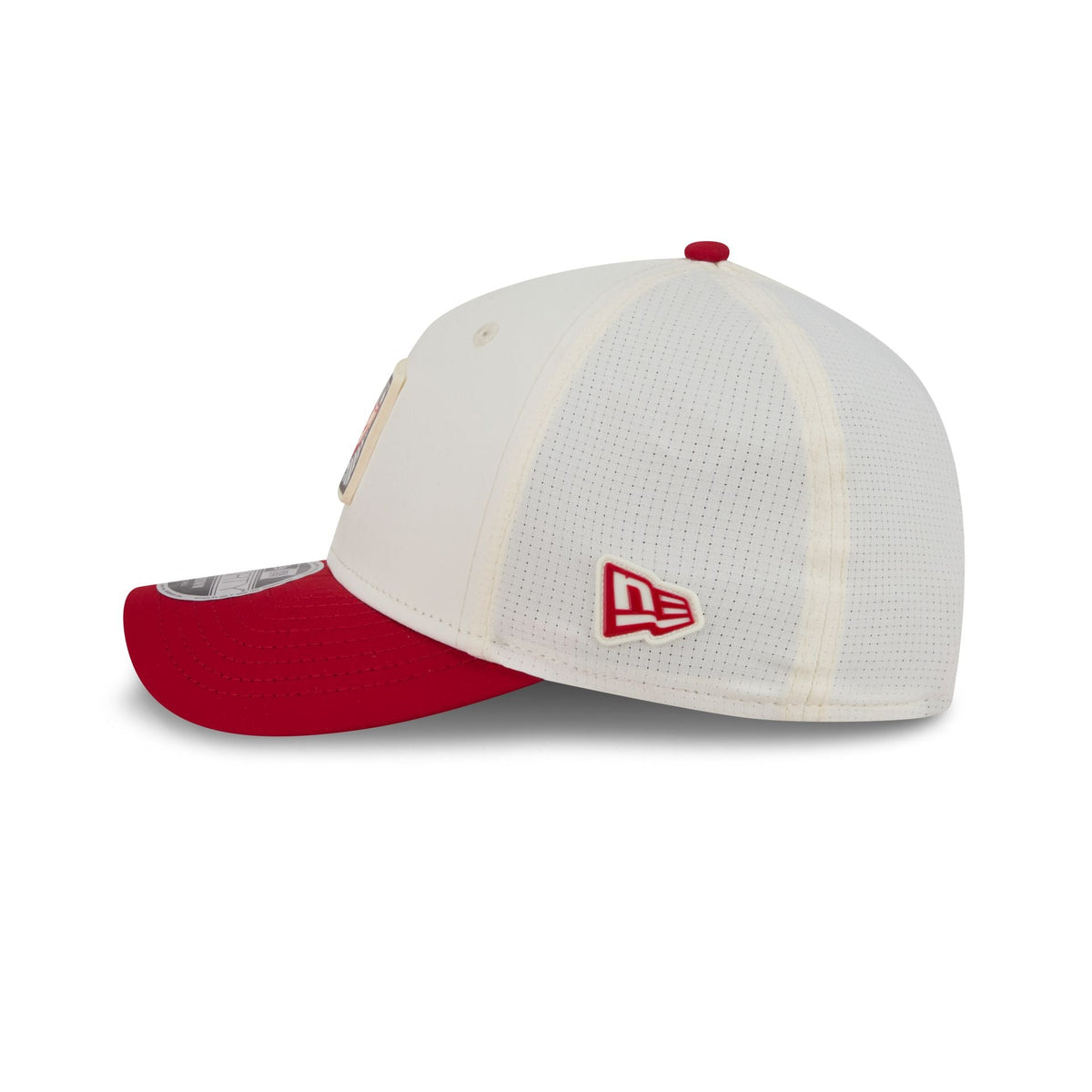 Tampa Bay Buccaneers 2026 Training 9FORTY M-Crown Snapback Hat