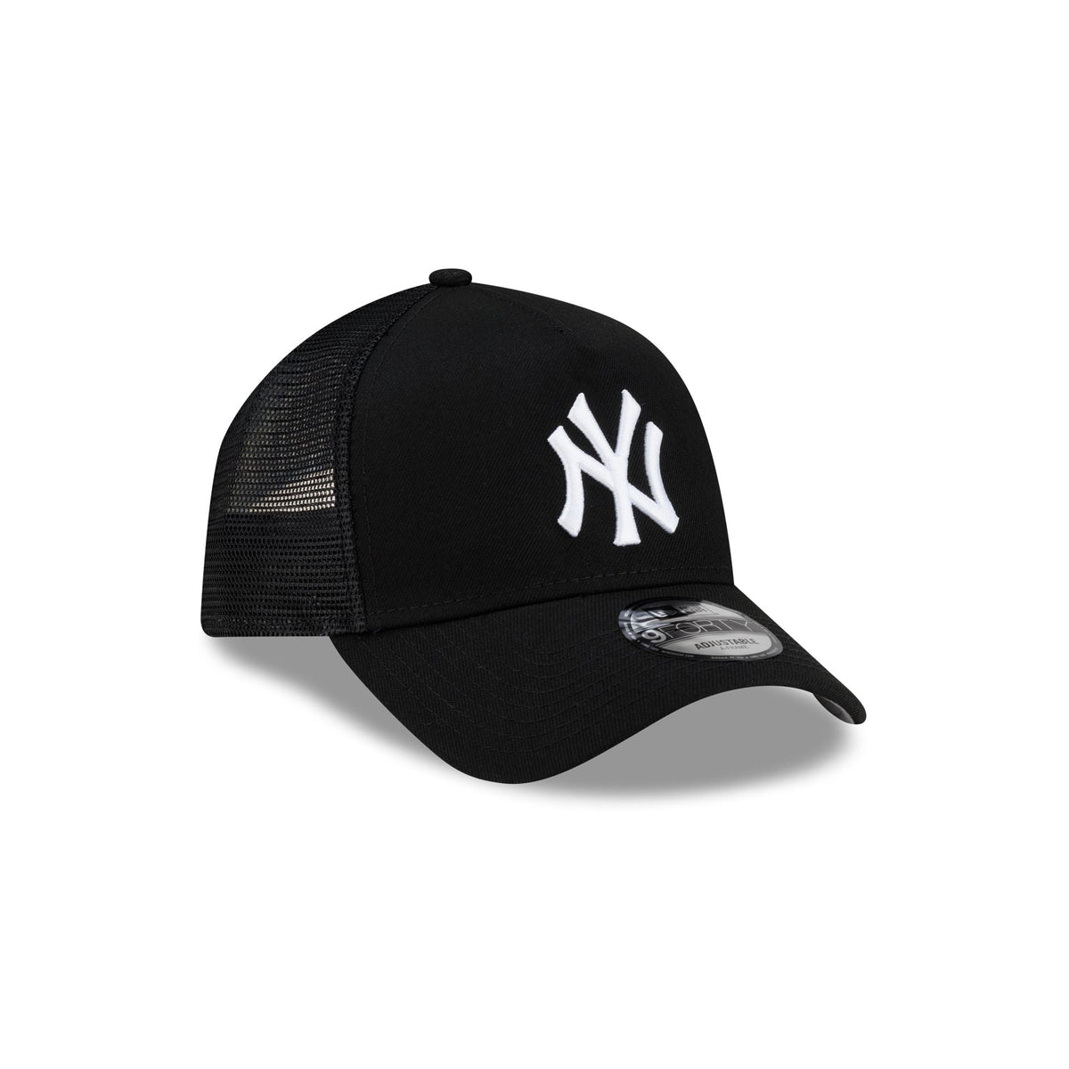 New York Yankees Side Script Black 9FORTY A-Frame Trucker Hat