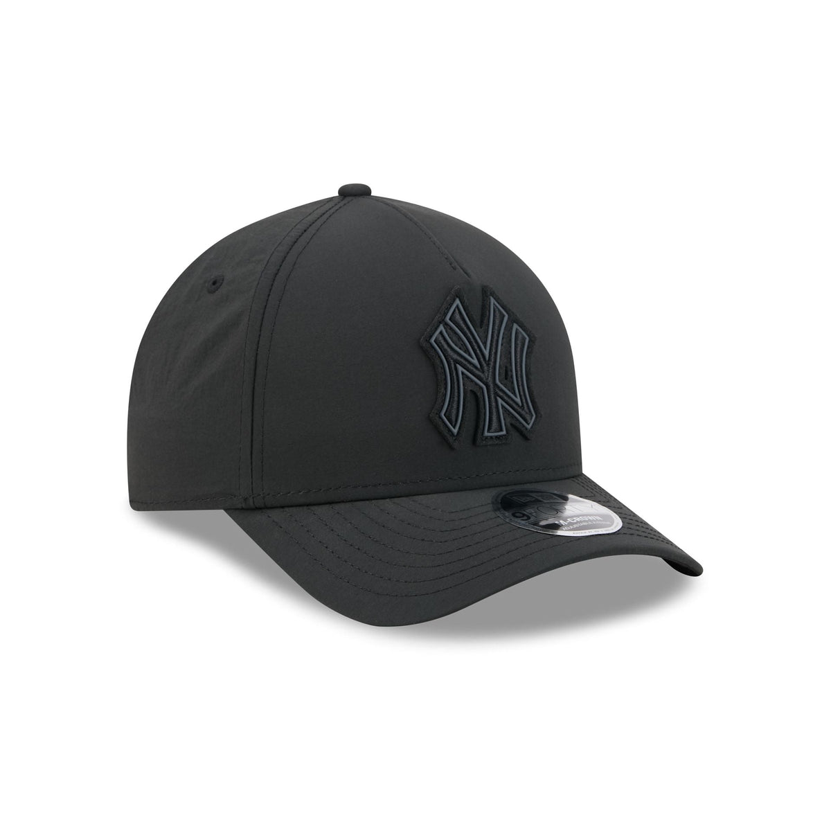 Alpha Industries x New York Yankees Nylon Black 9FORTY M-Crown A-Frame Snapback Hat