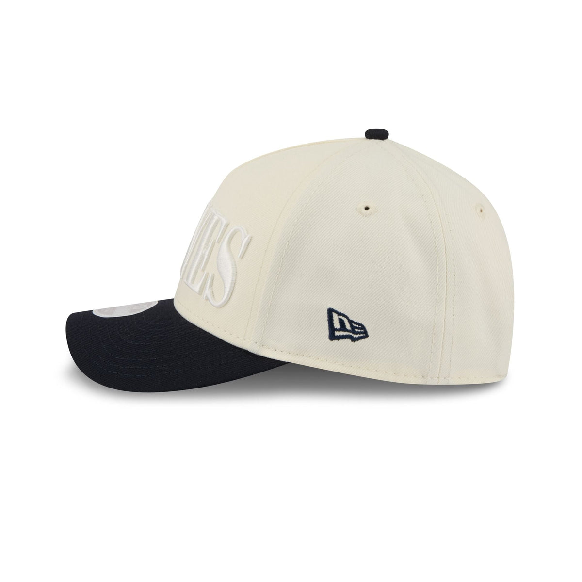Atlanta Braves Two Tone Chrome Women's 9FORTY M-Crown A-Frame Snapback Hat