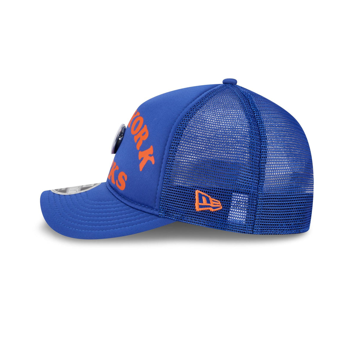 New York Knicks Button 9FORTY M-Crown A-Frame Trucker Hat