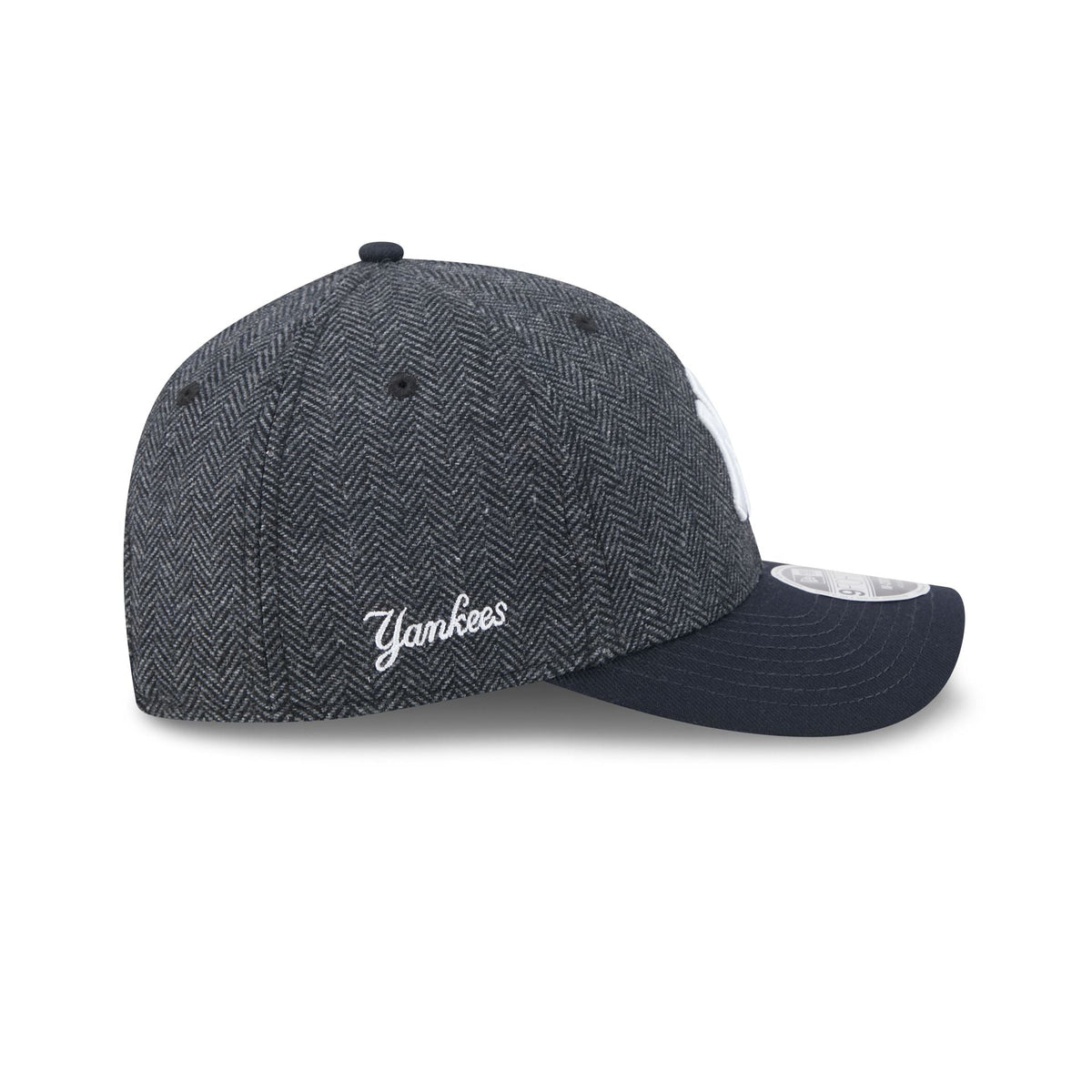 New York Yankees Faux Wool 9FORTY M-Crown Snapback Hat