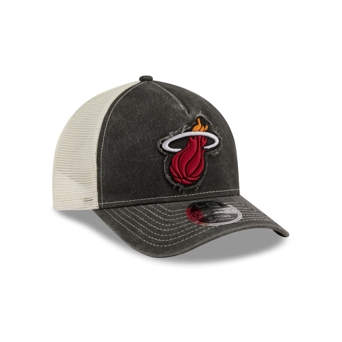 Miami Heat Frayed Logo 9FORTY M-Crown A-Frame Trucker Hat