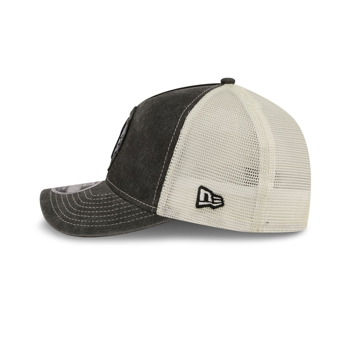 Brooklyn Nets Frayed Logo 9FORTY M-Crown A-Frame Trucker Hat