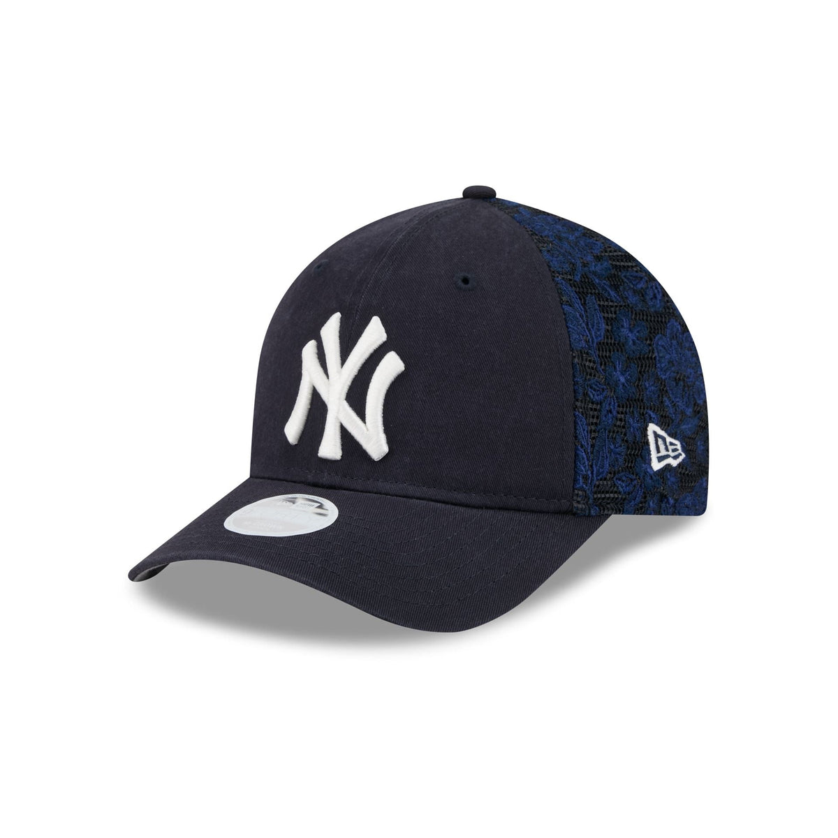 New York Yankees Floral Mesh Women's 9FORTY M-Crown Trucker Hat