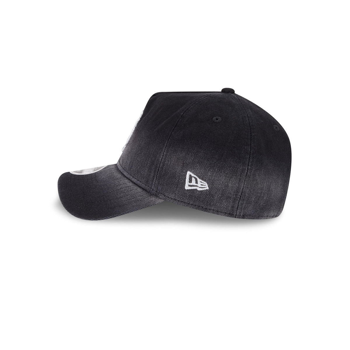 San Francisco Giants Washed Black Denim 9FORTY A-Frame Unstructured Snapback Hat