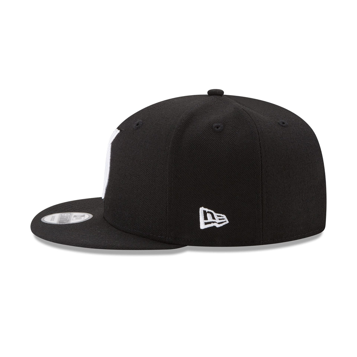 Portland Trail Blazers Basic Black & White 9FIFTY Snapback Hat
