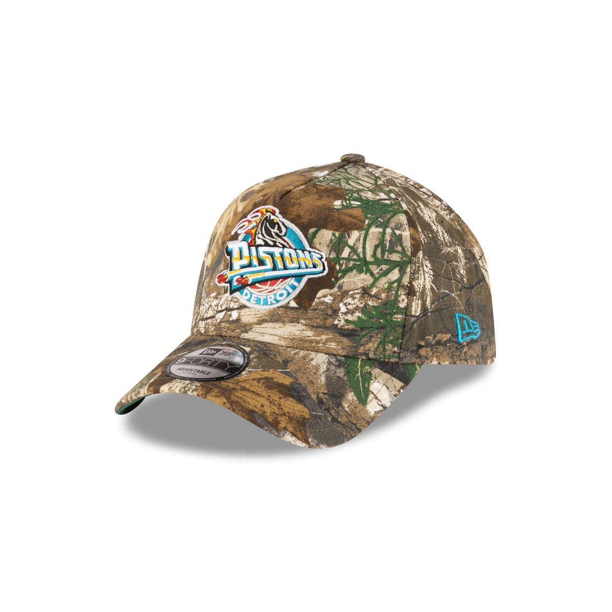 Detroit Pistons 1996-2001 Hardwood Classics Realtree 9FORTY A-Frame Snapback Hat